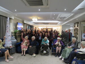 Year 5 & 6 with Kings Lodge residents
