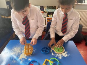 Y2 Creating Fractions using Dough